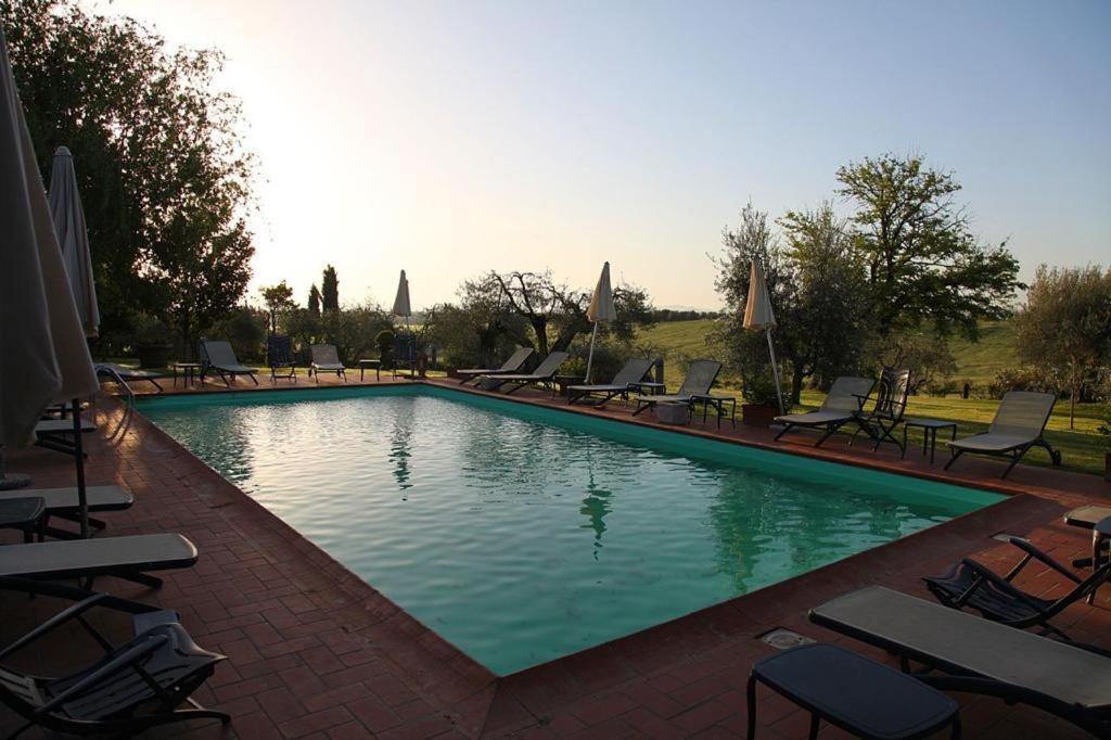 Equo Suites Petrignano Del Lago Exterior photo